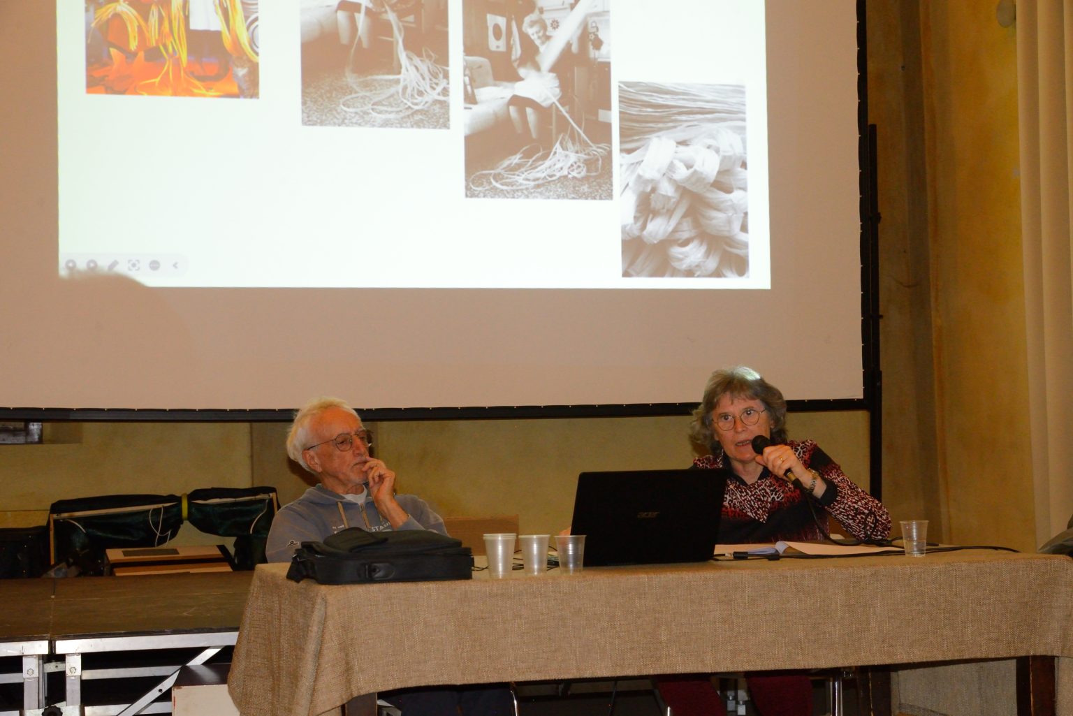 Convegno " Guastalla Carpi dal truciolo alla maglieria"